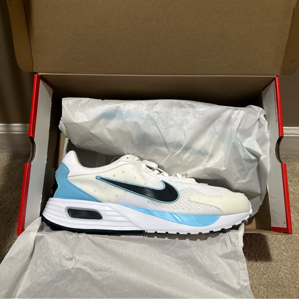 Nike Air Max Solo Sneakers White/Black-Aquarius Blue Men's Size 15 DX3666-103